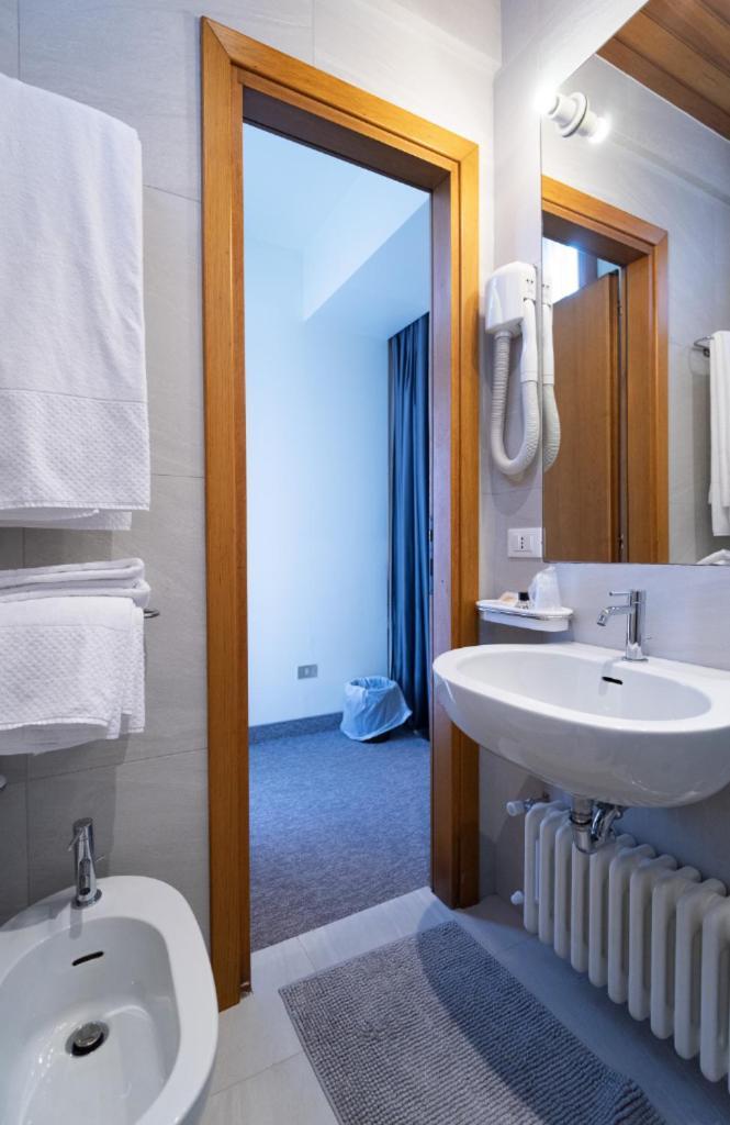 Albergo Sorriso Boario Terme 외부 사진